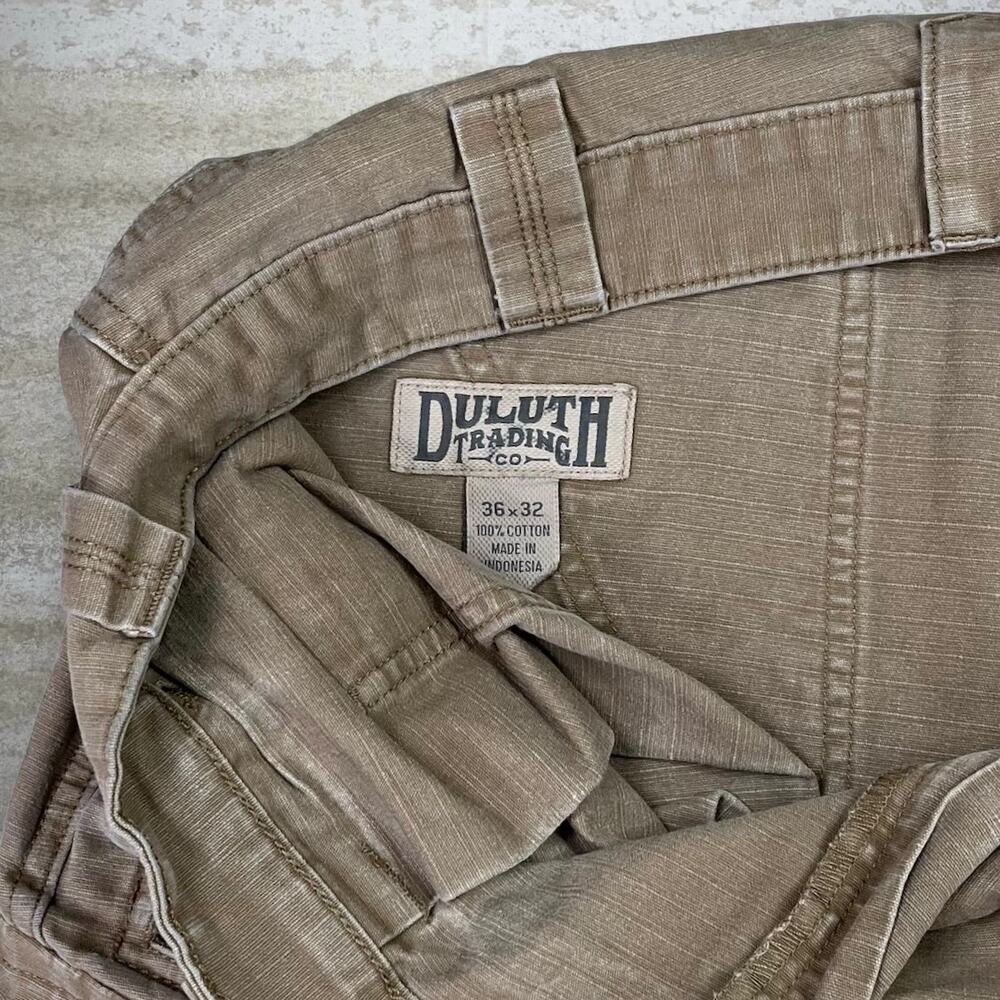 Vintage Y2K Duluth Trading Work Pants 36x32 Baggy Fit Wheat Tan Canvas Cargos - Picture 4 of 4